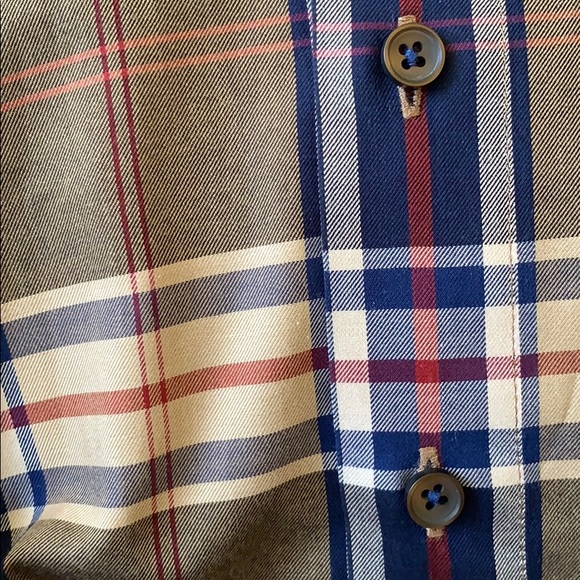 LUXE EUROPEAN BRAND... L/S Button Down Shirt - Picture 8 of 8